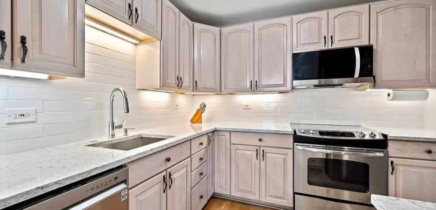 6301 N Sheridan Rd APT 16M, Chicago, IL 60660