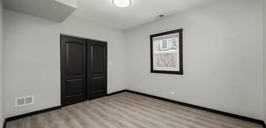 7530 S Vernon Ave, Chicago, IL 60619