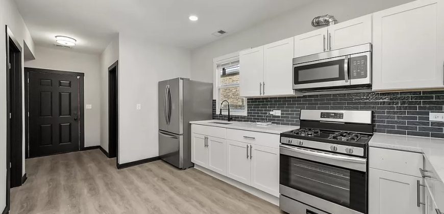 7530 S Vernon Ave, Chicago, IL 60619