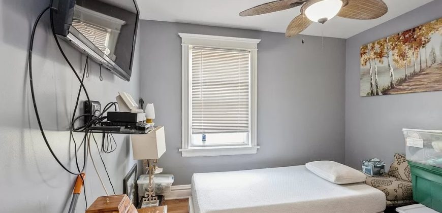 30 E Huron St APT 5001, Chicago, IL 60611