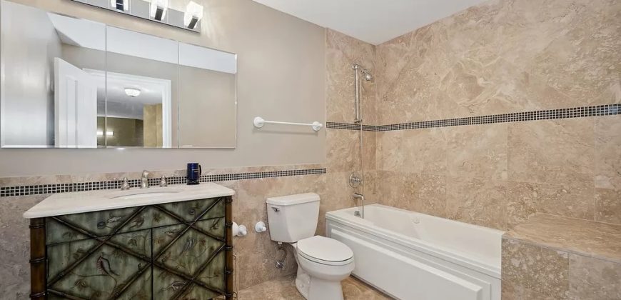 745 Sheridan Rd, Winnetka, IL 60093