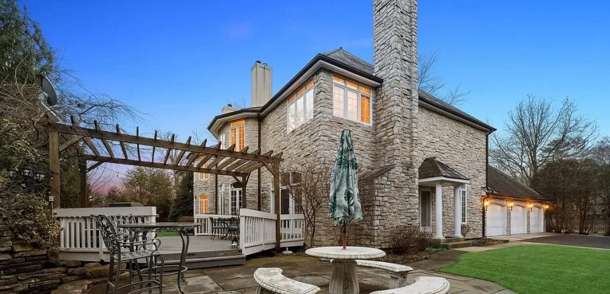 745 Sheridan Rd, Winnetka, IL 60093