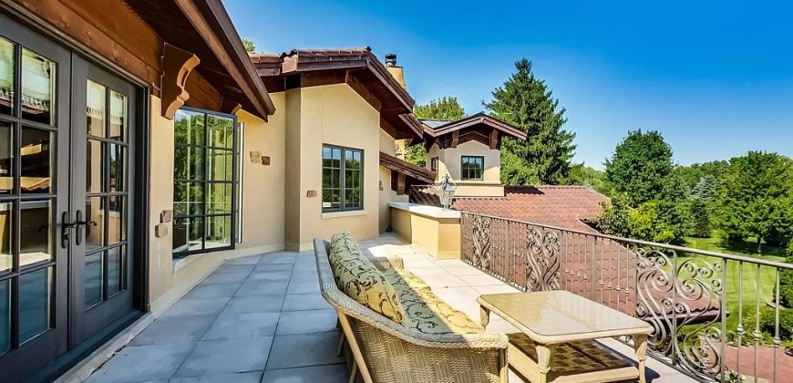 7S719 Donwood Dr, Naperville, IL 60540