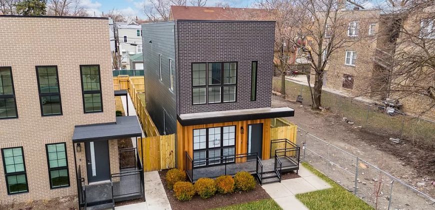 6751 S Bishop St, Chicago, IL 60636