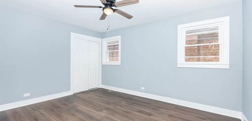 33 E 121st St, Chicago, IL 60628